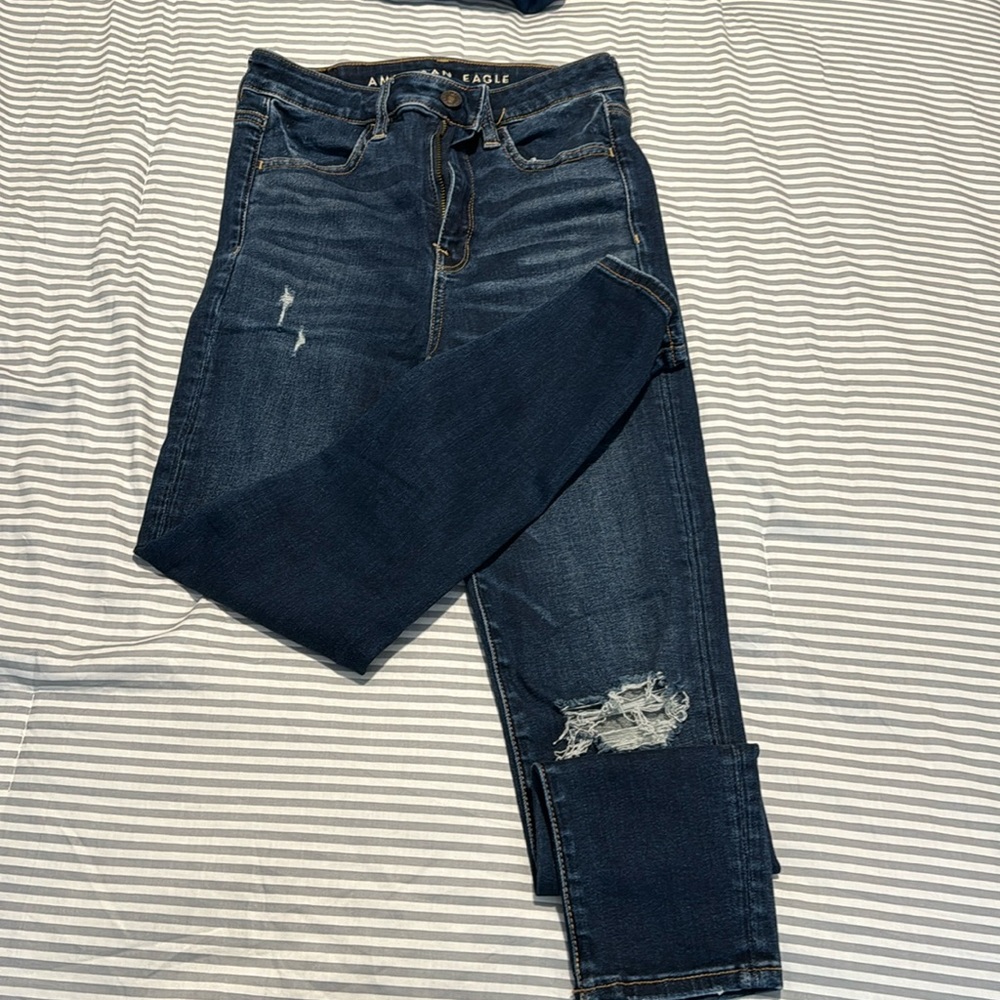 Ae distressed straight jeans